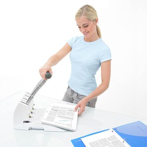 5018505010078 - Registraturdoppellocher Eco P4400 weiß bis 15mm 150 Blatt mit Anschlagschiene 5018505010078 Rapesco