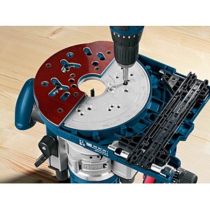 3165140608268 - Adapter für Führungsschiene FSN OFA 3165140608268 Bosch 3165140608268 - Adapter für Führungsschiene FSN OFA 3165140608268 Bosch