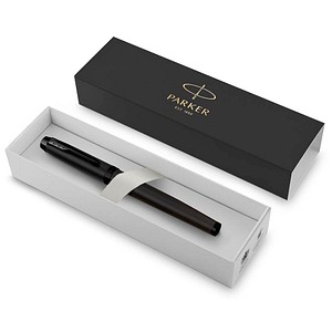 3026981277429 - IM Füller | Mattschwarz mit schwarzen Zierteilen | Füllfederhalter mit mittlerer Feder und blauer Tinte | Geschenkbox 3026981277429 - IM Füller | Mattschwarz mit schwarzen Zierteilen | Füllfederhalter mit mittlerer Feder und blauer Tinte | Geschenkbox